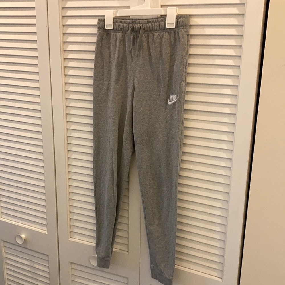 Nike Unisex Retro Cotton Jogger Sweatpants with Spell It Out Logo